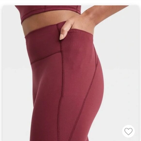 All In Motion brushed sculpt high-rise leggings in Garnet Red S - Picture 8 of 8